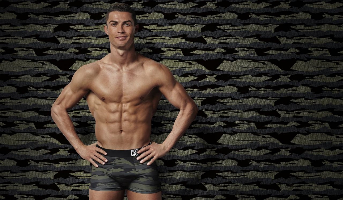 Roupa interior de Ronaldo pronta para a tropa