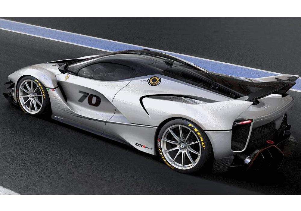 Ferrari lança FXX-K Evo, uma evolução do FXX-K. Trata-se de um modelo de edição limitada que só pode ser conduzido em circuitos de corrida. Custa 2,6 milhões de euros e não basta ter dinheiro para ser dono de um.