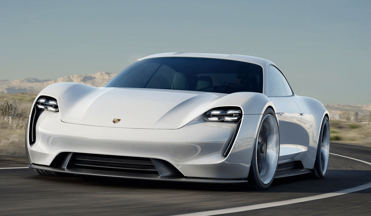 Porsche anuncia Taycan, o primeiro modelo totalmente elétrico de 600 cv