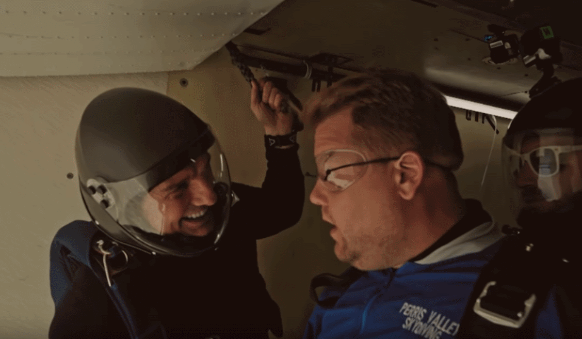Tom Cruise desafia James Corden a saltar de paraquedas. “Se morrermos, não vou ser notícia”