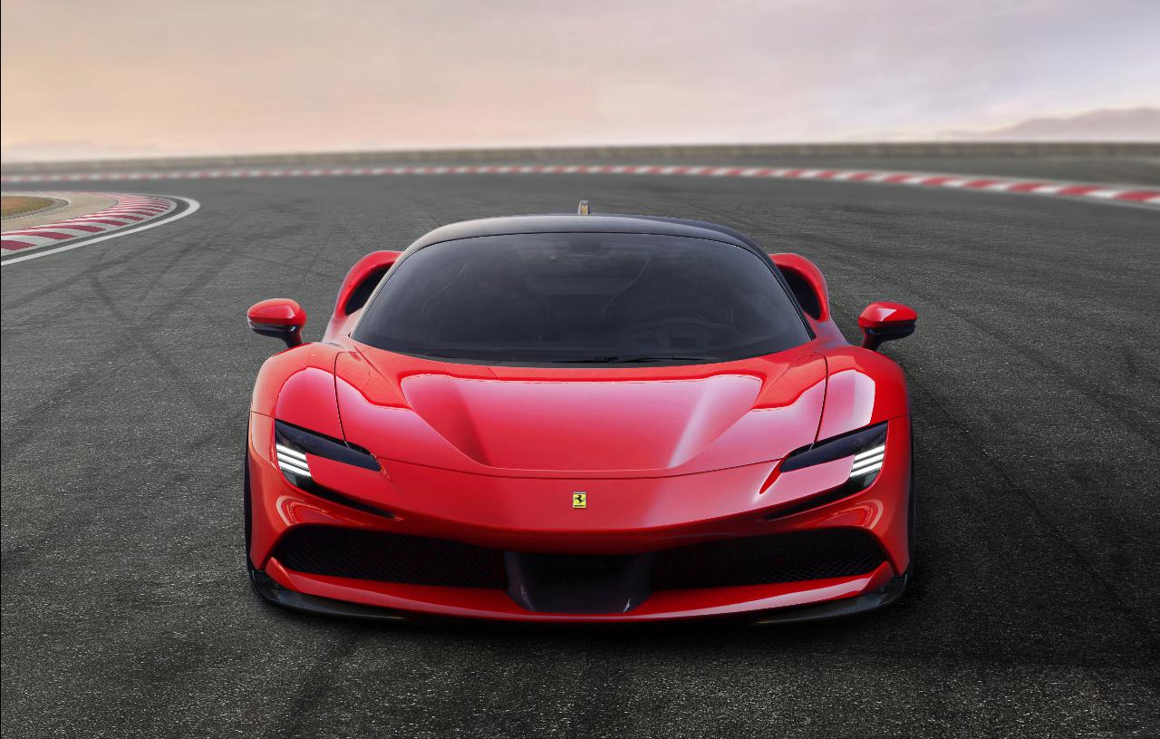 SF90 Stradale é o Ferrari de estrada mais potente de sempre