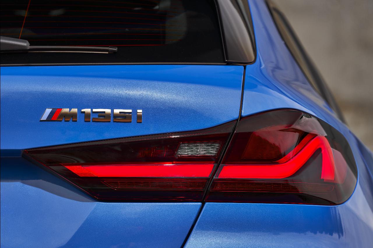 BMW apresenta o seu primeiro Série 1 de tração dianteira