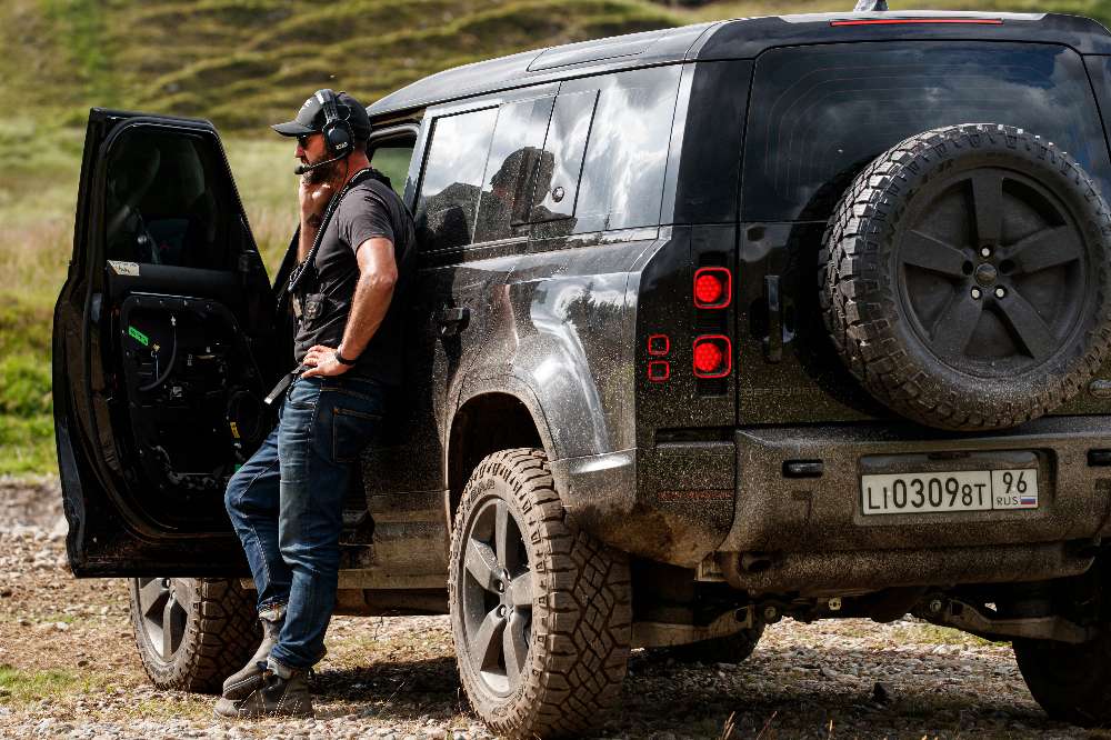 Novo Land Rover Defender vai ser estrela no próximo filme de James Bond
