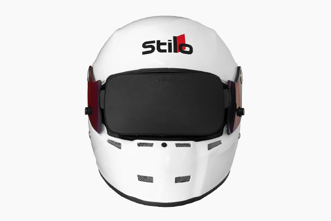 Este capacete Stilo permite realizar corridas em Realidade Virtual