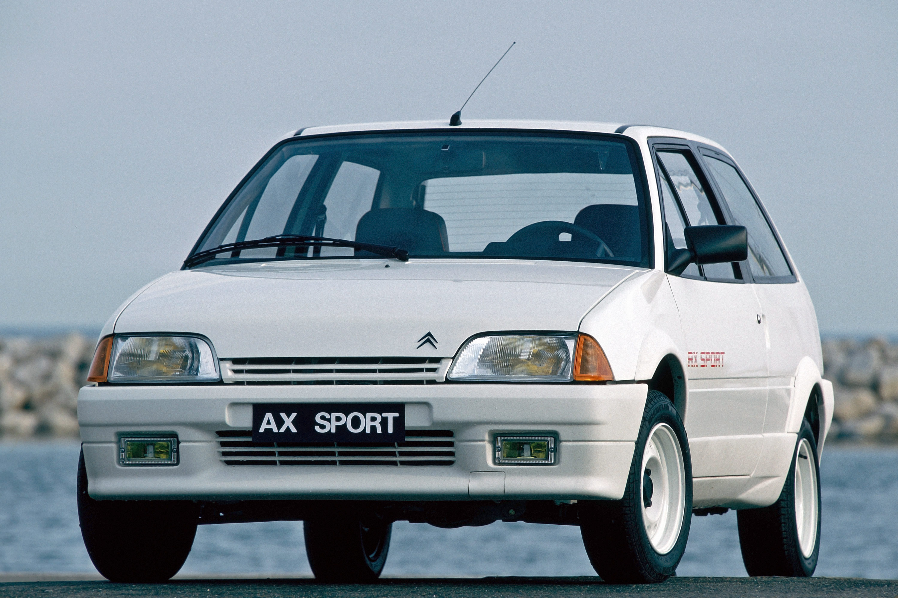 Citroën AX, o substituto do Visa que se tornou uma lenda