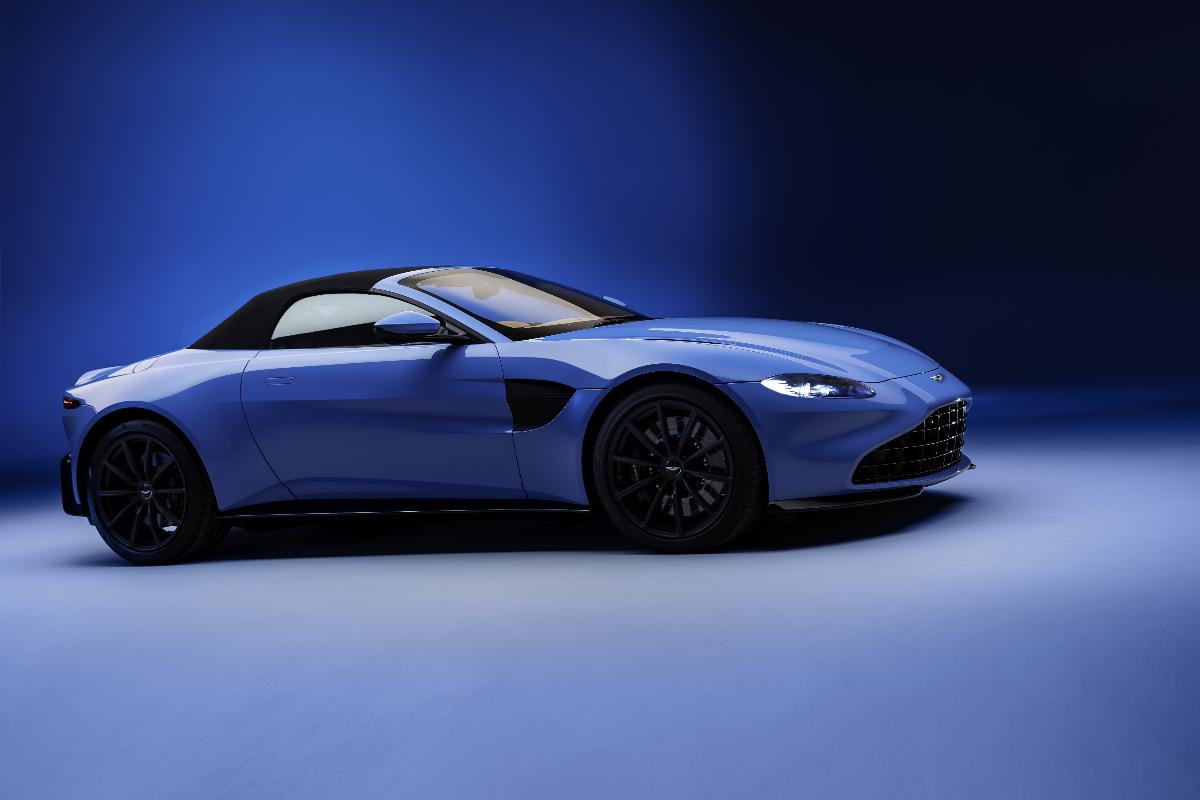 Aston Martin Vantage Roadster, o carro com a capota mais rápida da atualidade