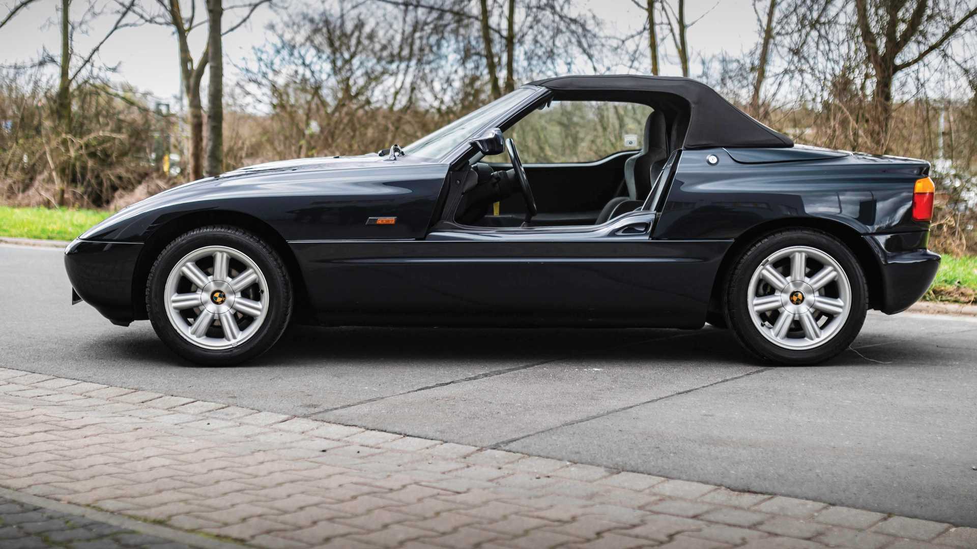 BMW Z1, o clássico roadster que fica bem em qualquer garagem