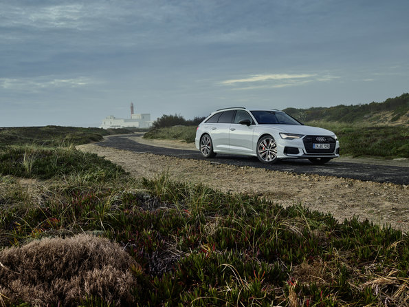 Audi A6 Avant recebe motorização híbrida plug-in