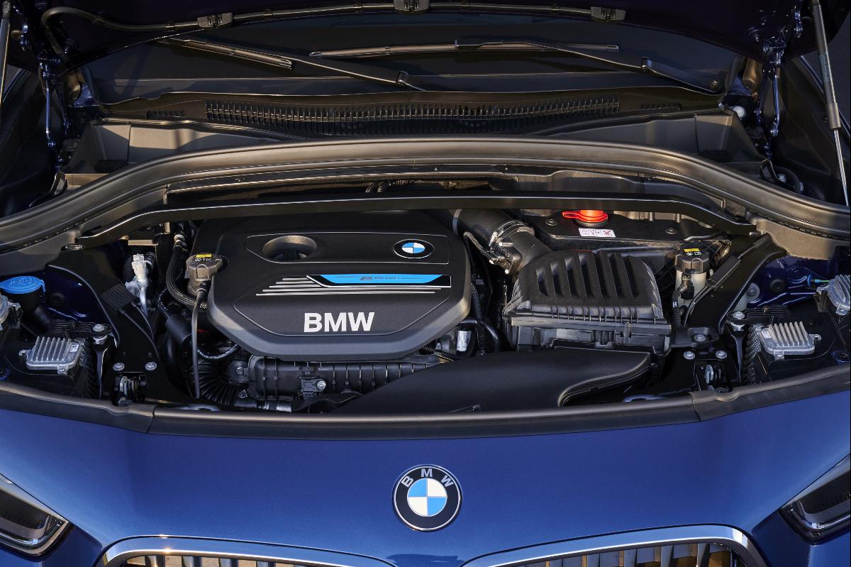 BMW lança três novidades de uma vez com foco na eletrificação