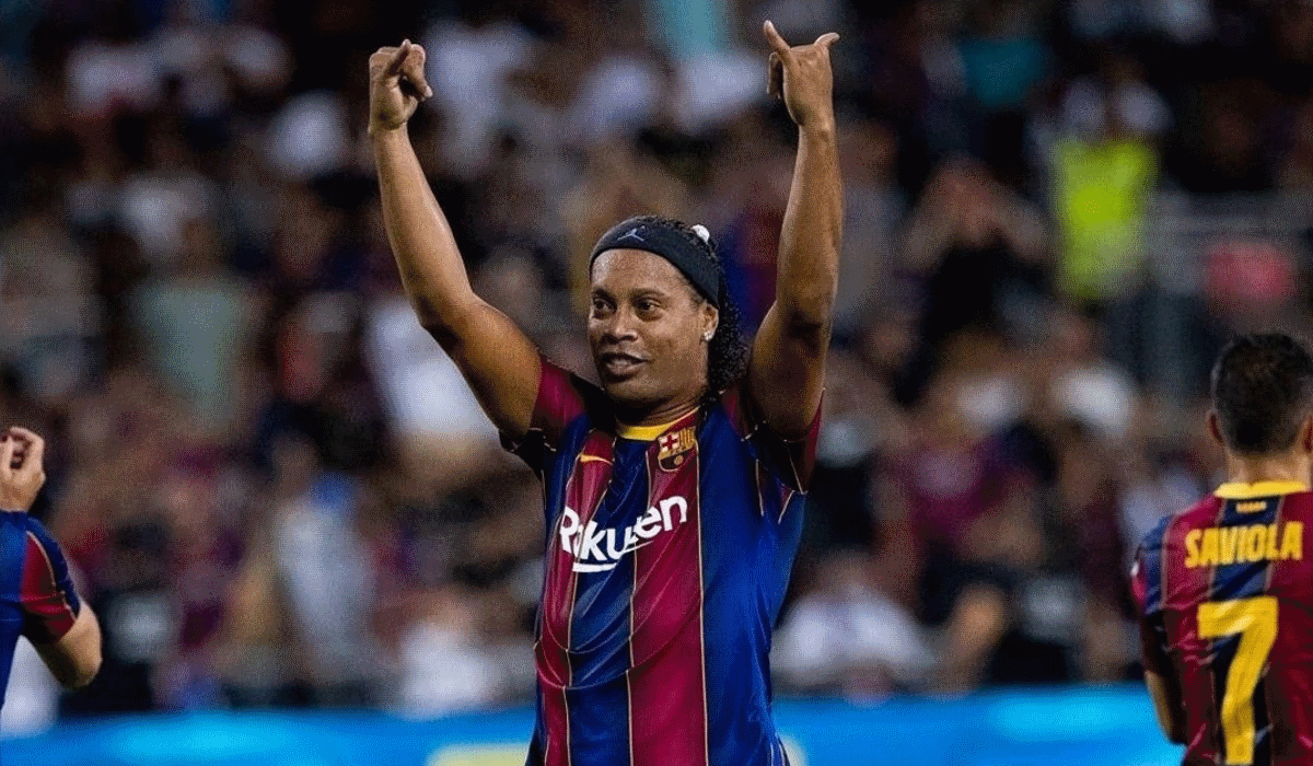 Ronaldinho Gaúcho e o show de bola aos 41 anos