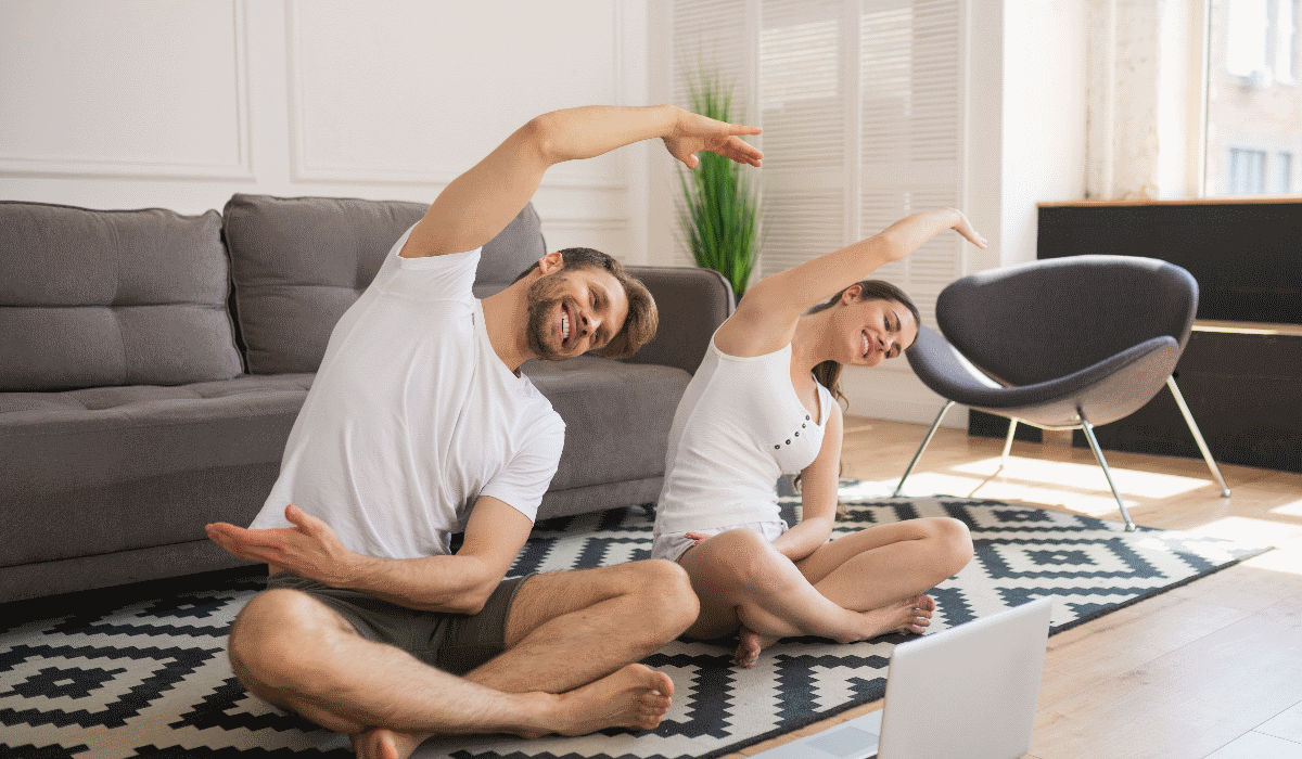 Descubra o que o ioga pode fazer pela sua vida sexual