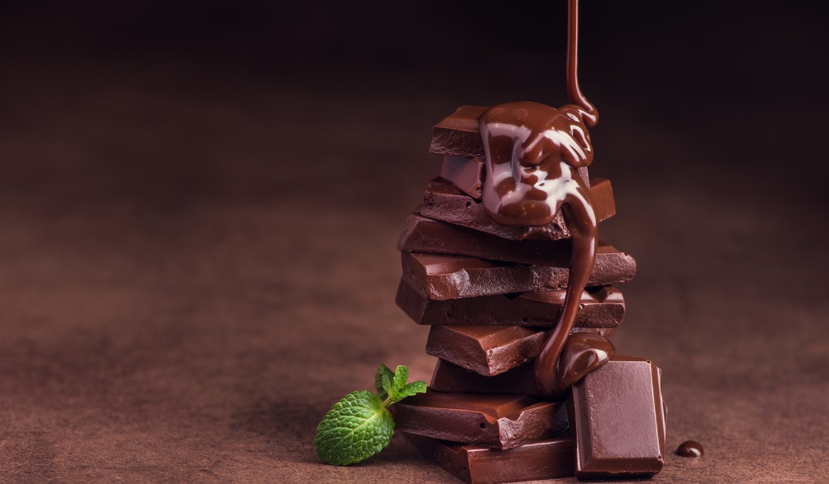 Acne provocado pelo chocolate? Saiba o que diz a ciência