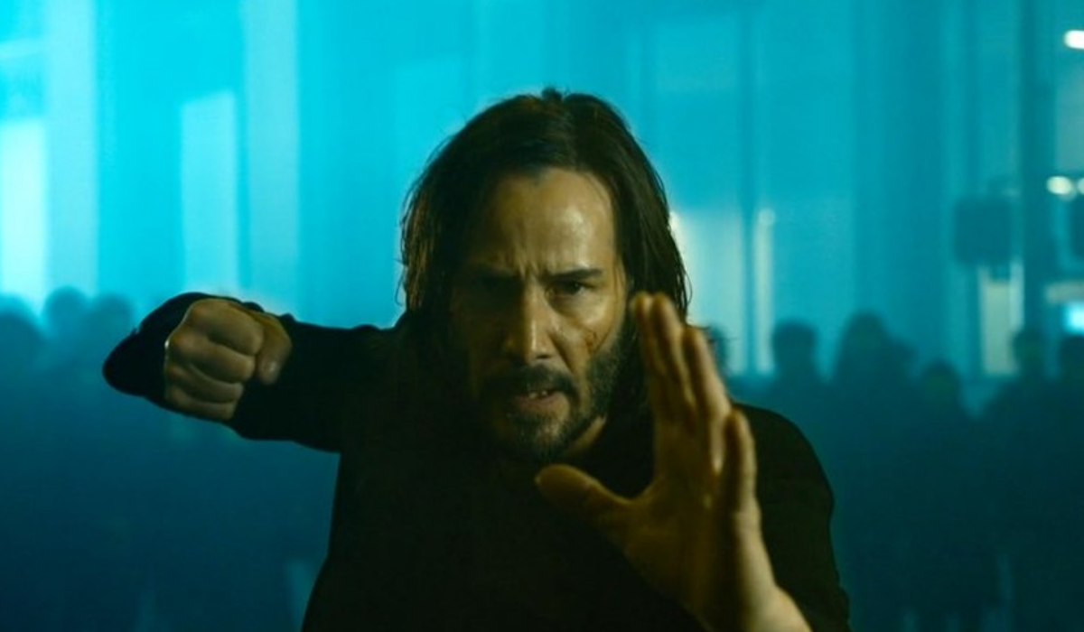 Keanu Reeves e o Neo de Matrix 4 que parece John Wick
