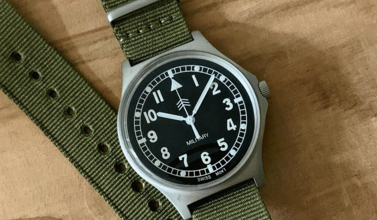 Mil.-03, o relógio simples da Naval Watch que presta homenagem ao Exército Real Britânico