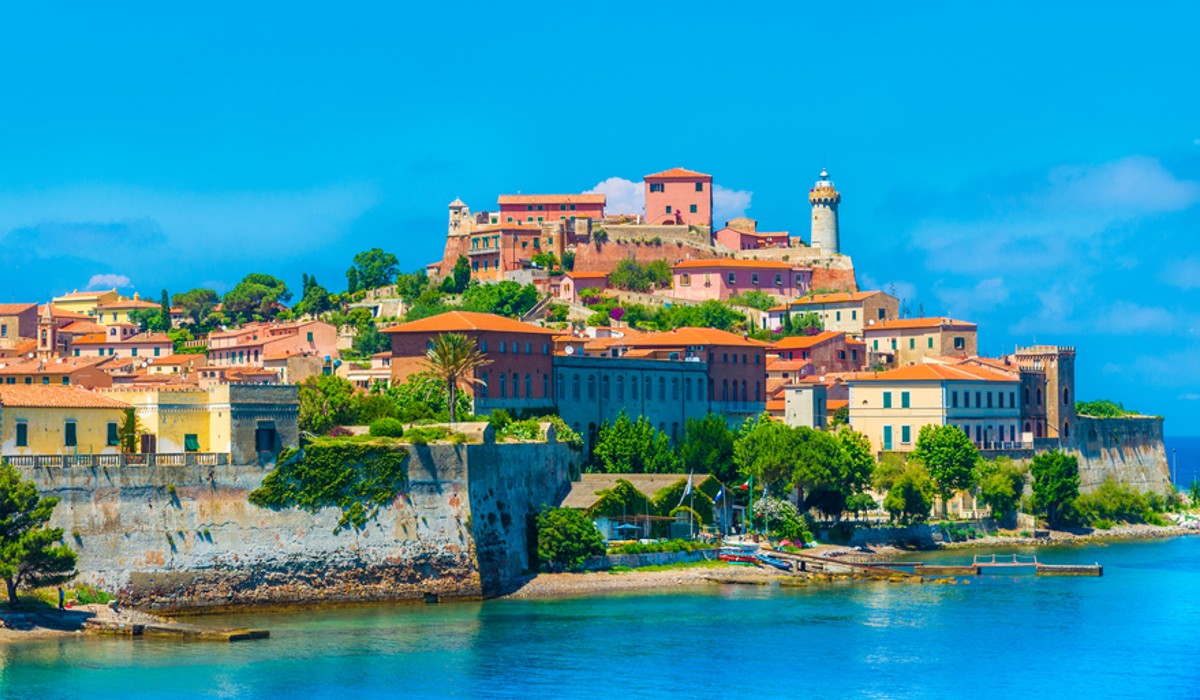 As razões que fazem de Elba e Capraia as ilhas a visitar na Toscana