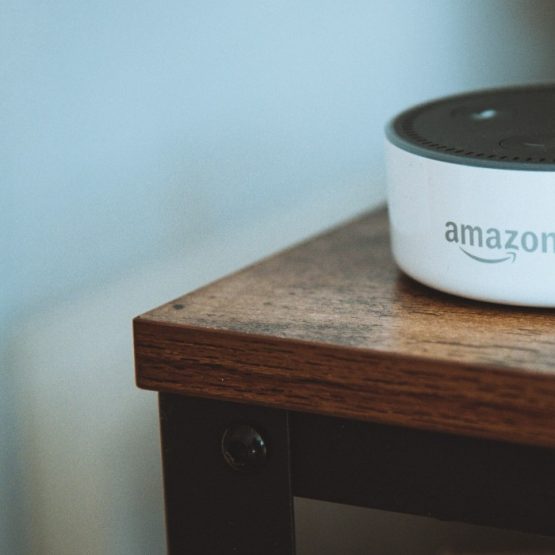 Alexa da Amazon vai imitar vozes de pessoas que já morreram