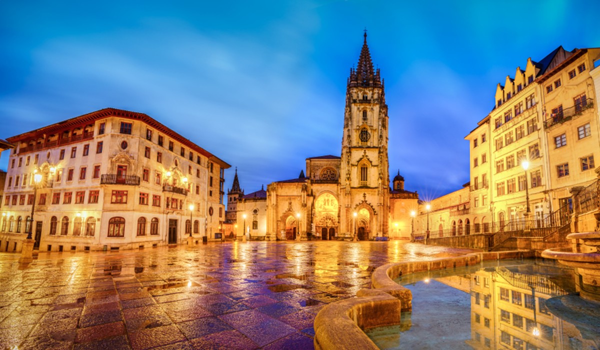 Oviedo, a cidade espanhola que parece saída de um conto de fadas
