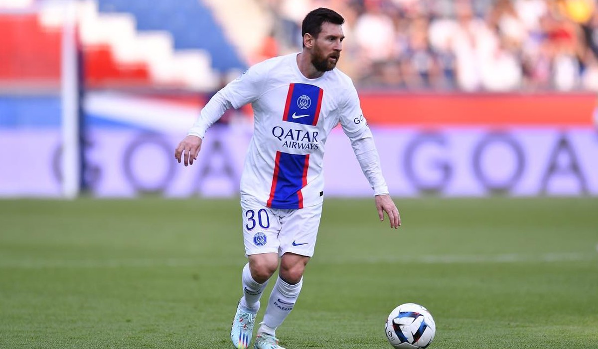Messi, Grimaldo e mais 30 craques que já podem assinar a custo zero por outro clube